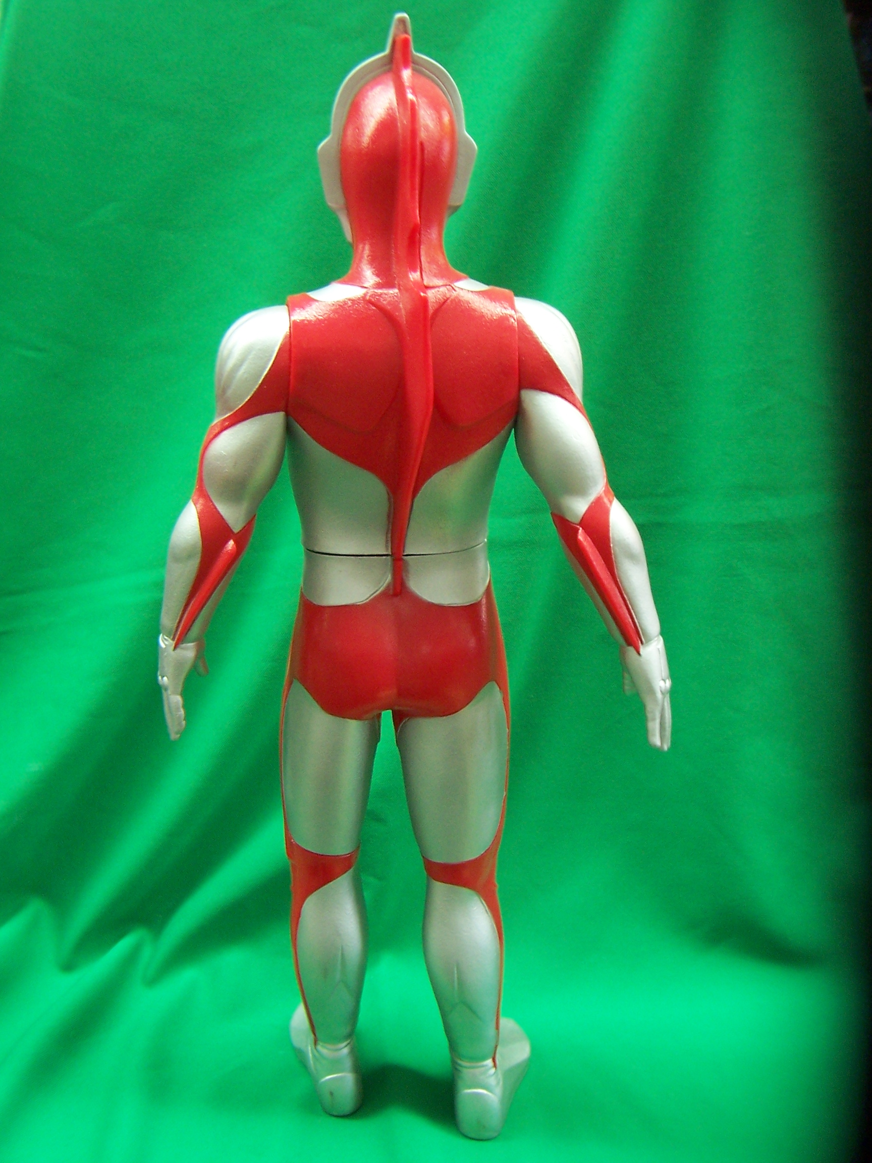 ultraman powered figure